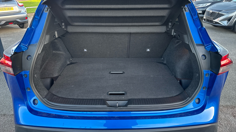 Nissan Qashqai 1.3 DiG-T MH N-Connecta 5dr Petrol Hatchback